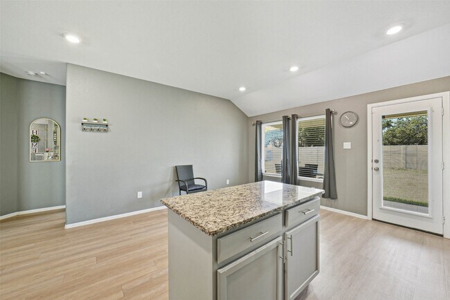 Building Photo - 5328 Winding Strm Dr