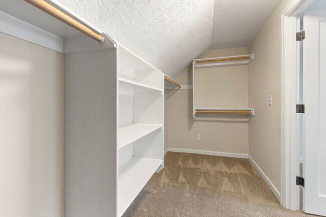 Building Photo - 4707 N Willamette Blvd