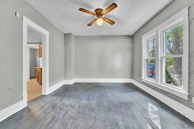 Building Photo - 1238 McKinley Ave