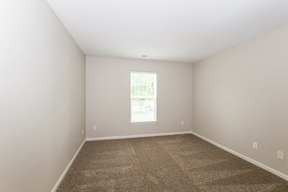Building Photo - 9109 Munsing Dr