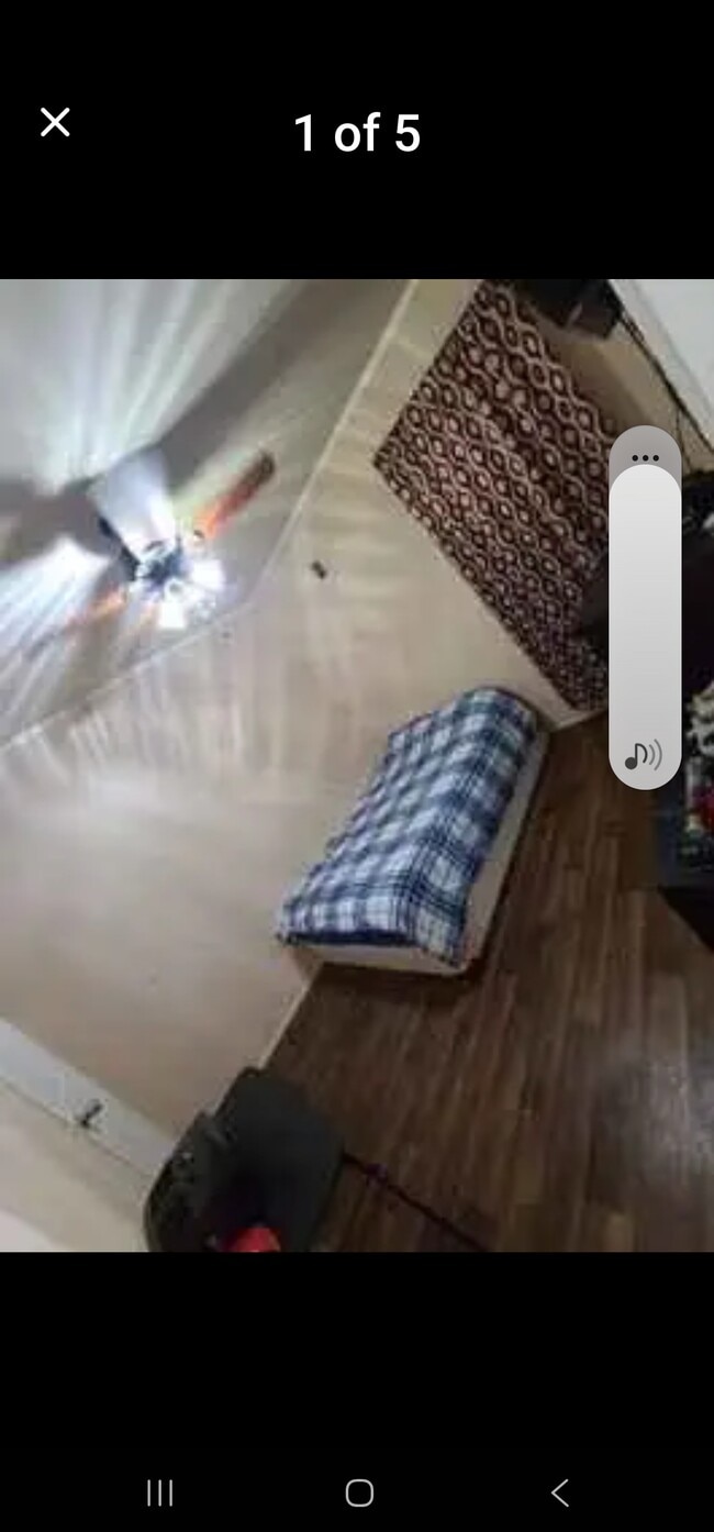 Building Photo - 818 FM713