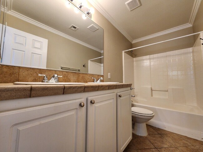 Building Photo - Beautiful Home in Summerlin
