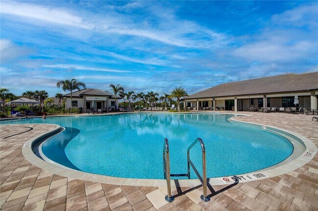 Building Photo - 8239 Tailshot Ct