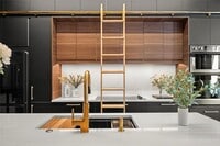 Building Photo - 1312 E Washington St