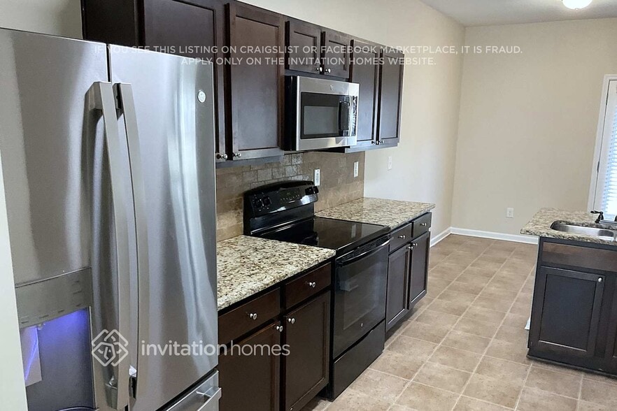 Building Photo - 415 Mulberry Park Cir