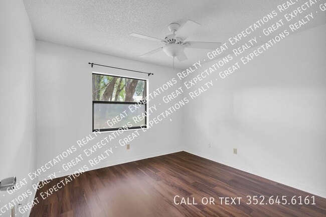 Building Photo - 62 Teak Loop