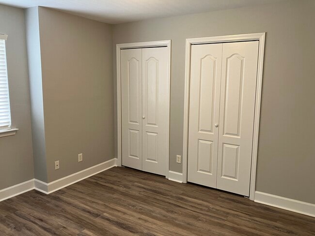 Building Photo - 113 Heyward Dr