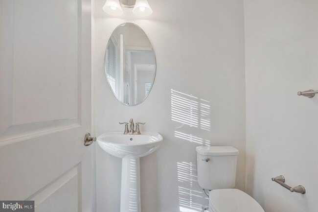 Building Photo - 2906 George Hilleary Ter