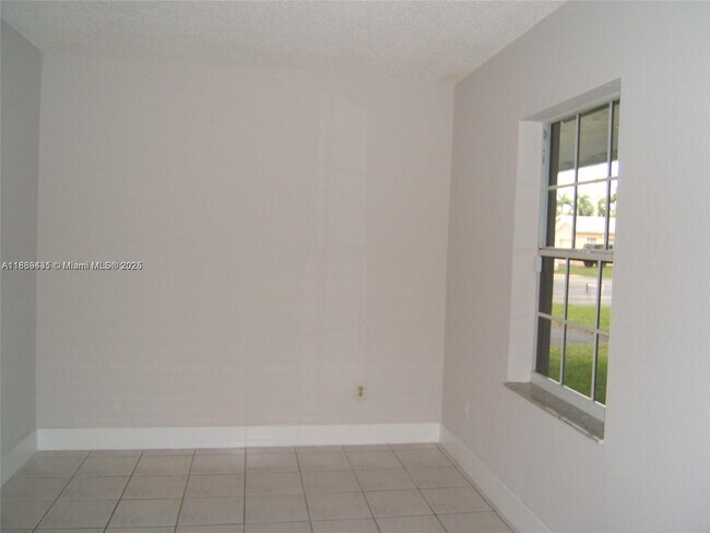 Building Photo - 24833 SW 128th Ct