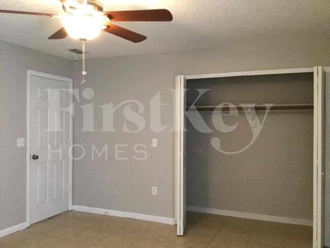 Building Photo - 649 Nardello Dr