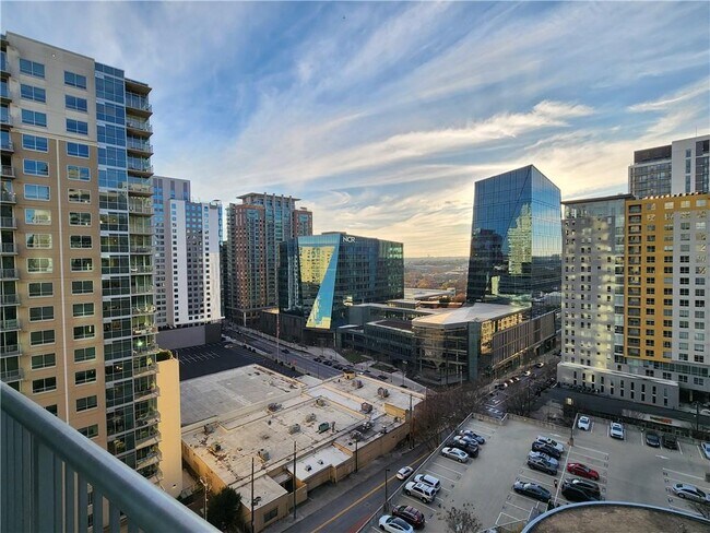 Building Photo - 950 W Peachtree St NW