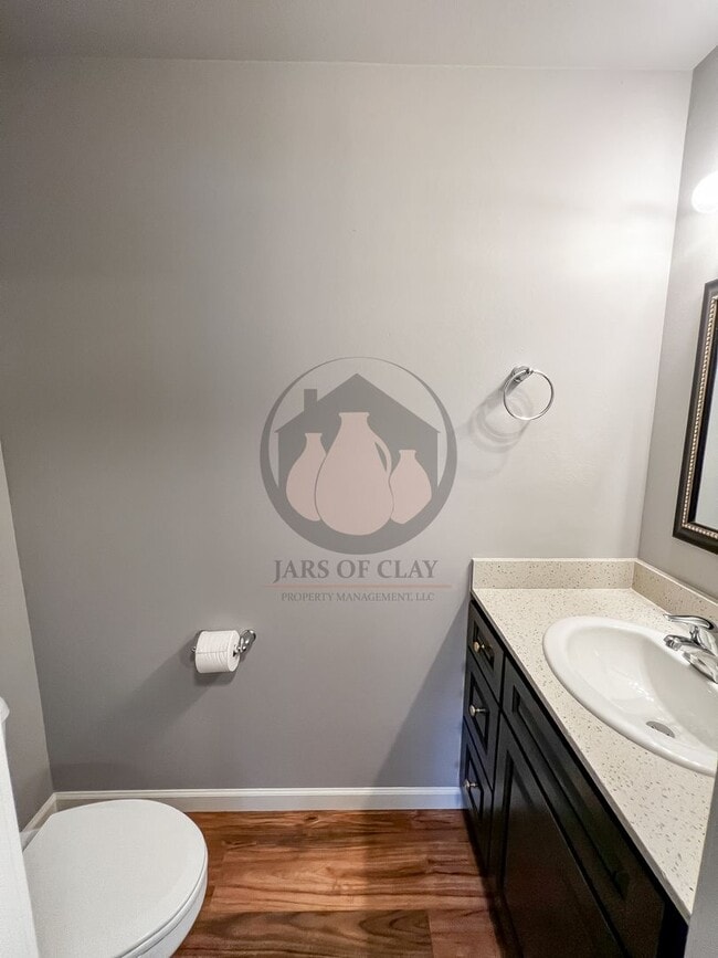 Building Photo - Charming Newer Construction Townhome-Move ...
