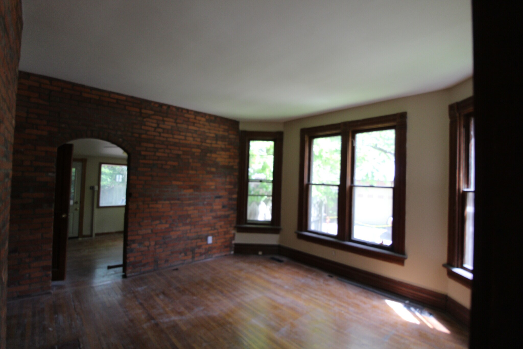 Family Room 2 - 308 Wilber Ave
