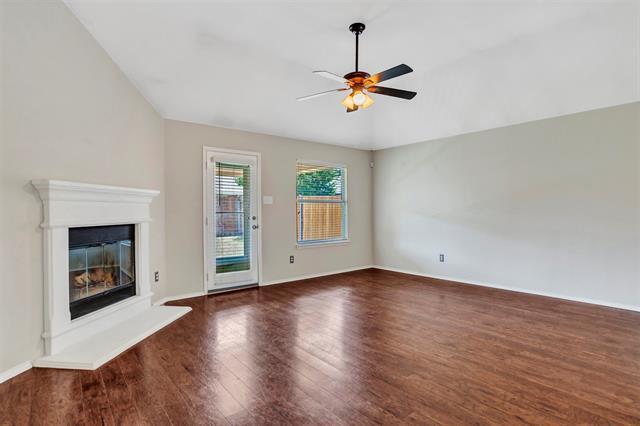 Building Photo - 729 Sequoia Dr