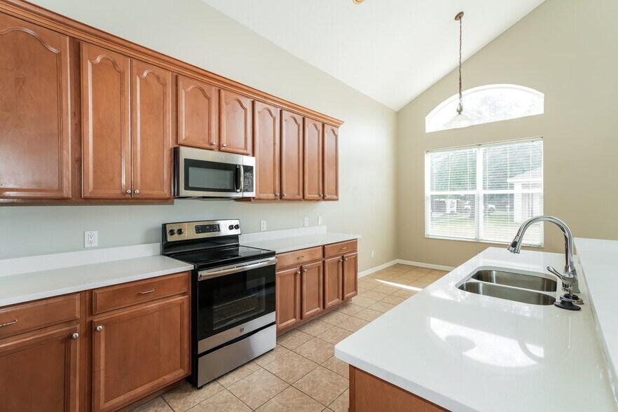 Building Photo - 4454 Hawksley Pl