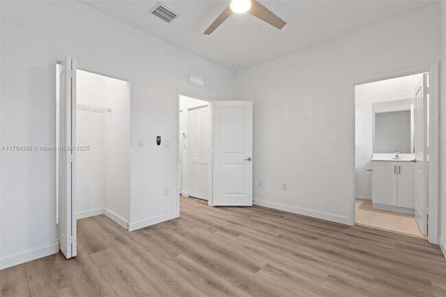 Building Photo - 14807 SW 183rd Terrace