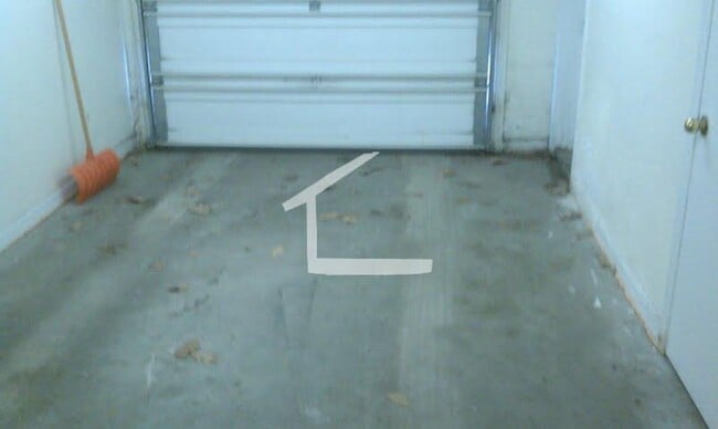 Building Photo - 9/1  3BR/2BA townhouse near Green Line, BU, Berklee