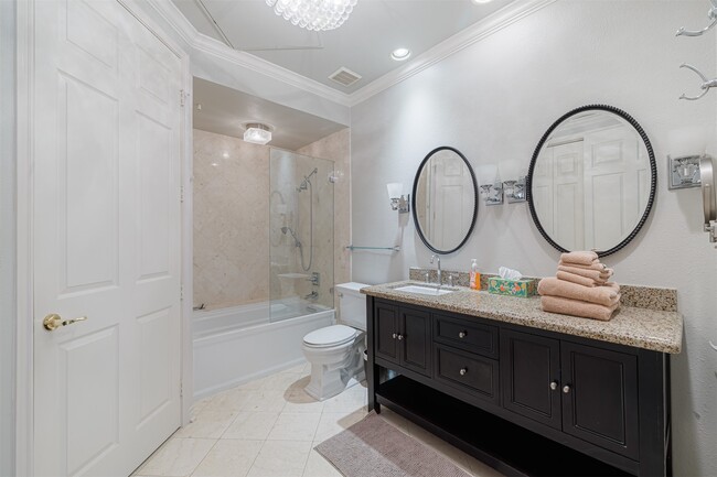 Building Photo - 2400 McCue Rd