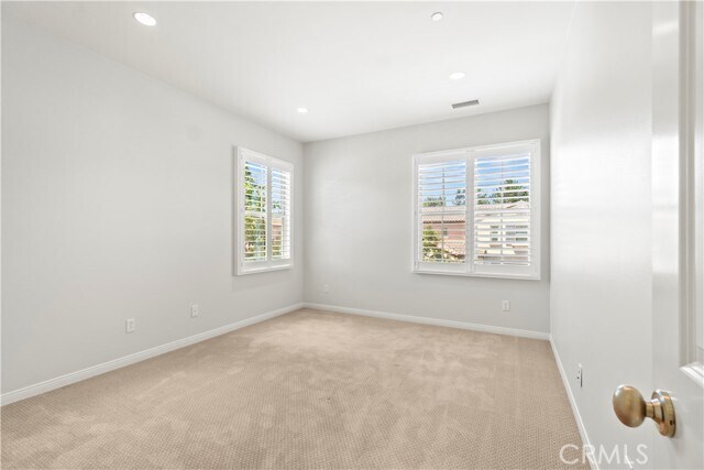 Building Photo - 88 Nassau