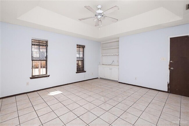 Building Photo - 14 W 26th St