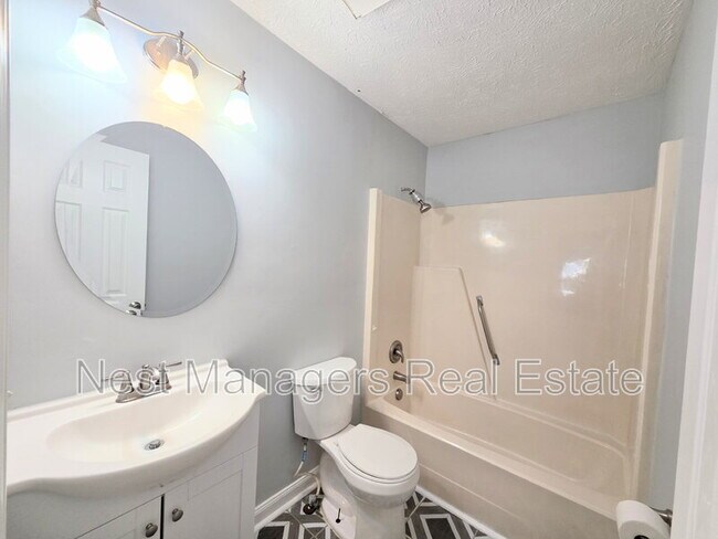 Building Photo - 9598 Holbrook Ln