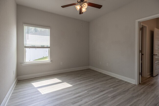 Building Photo - 11173 Genuine Risk Cir
