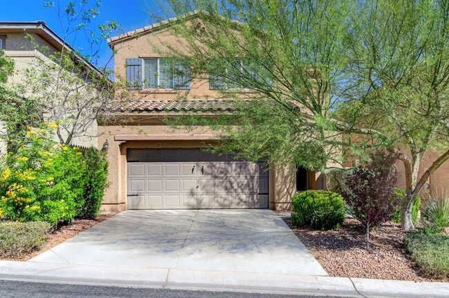 Primary Photo - House For Rent! 4 beds, 3 baths Community ...