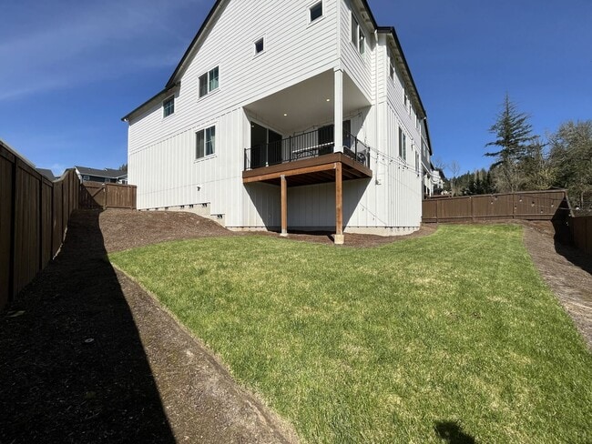 Building Photo - Spacious 5BR Home Near Mountainside High School with Loft, Balcony & Large Kitchen