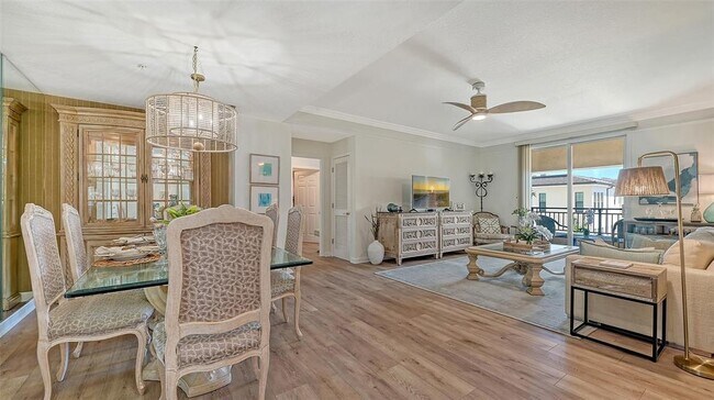 Building Photo - 750 N Tamiami Trl
