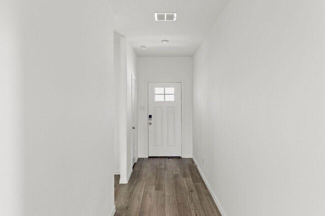 Building Photo - 1228 Ipkiss Ave