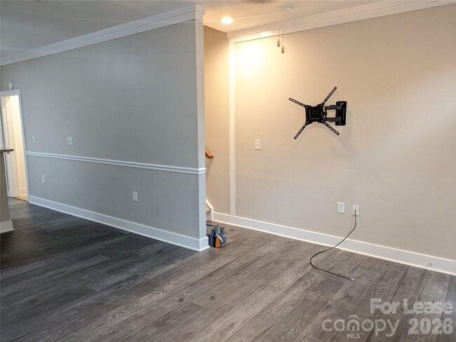 Building Photo - 234 Harbour Pl Dr