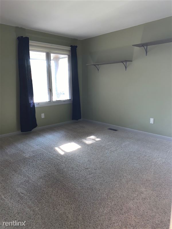 Building Photo - 511 Park Pl