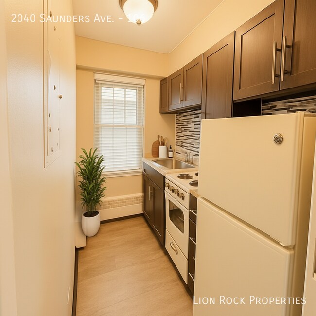 Building Photo - 2040 W Saunders Ave