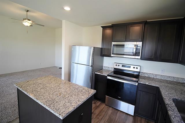 Building Photo - 233 Liberty Ln