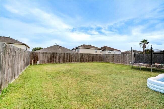 Building Photo - 21030 Kenna Cove Ln