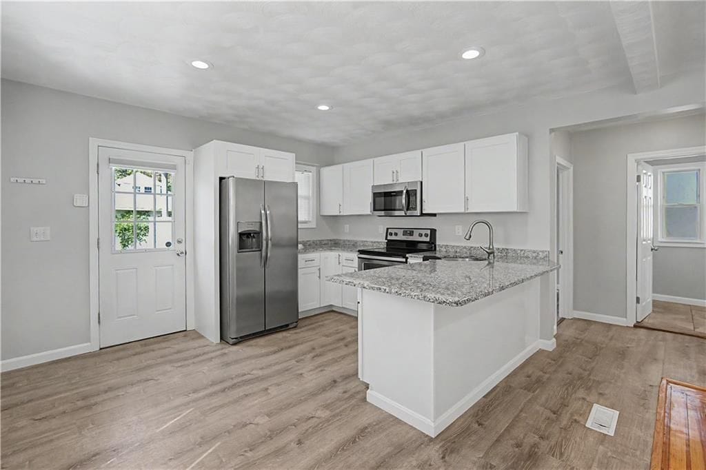 Building Photo - 48 Audubon Ave