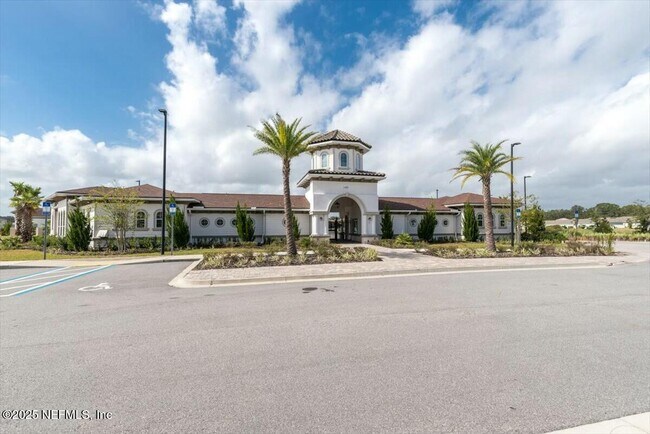 Building Photo - 184 Logrono Ct