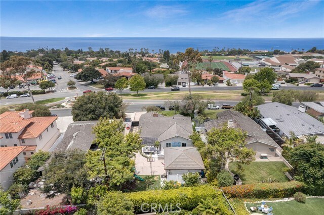 Building Photo - 2116 Palos Verdes Dr W