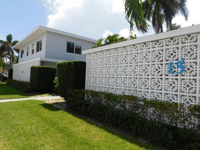 Primary Photo - 15 S Palmway