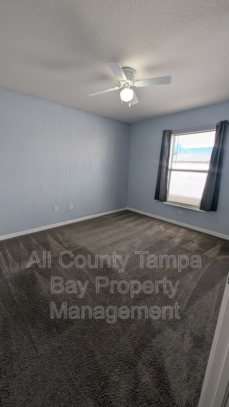 Building Photo - 1716 W Flora St