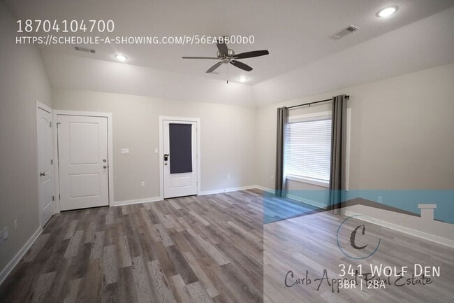 Building Photo - 341 Wolf Den Dr