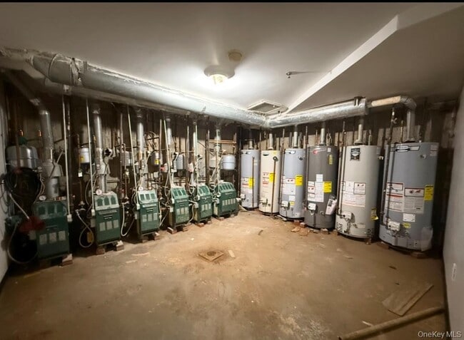 Building Photo - 35-50-50 92nd St