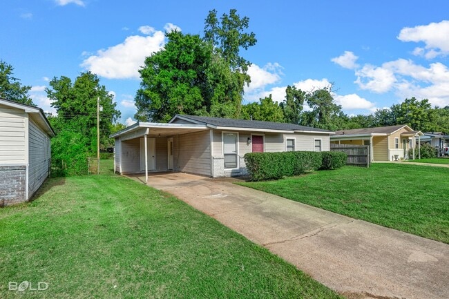 Building Photo - 1222 Lampkin St