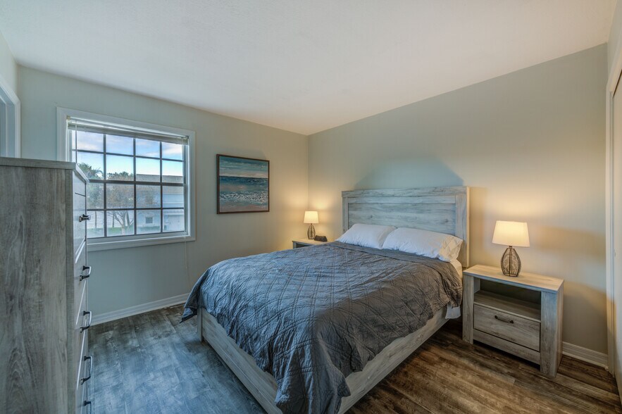 Bedroom - 122 Pompano Dr SE