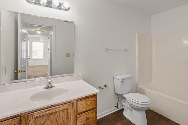 Building Photo - 2412-2414 Calder Ct.