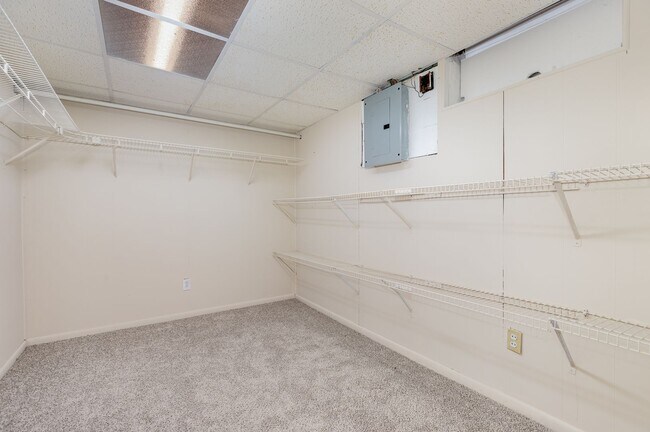 Building Photo - 4 Bed | 2 bath House in Andover School Dis...