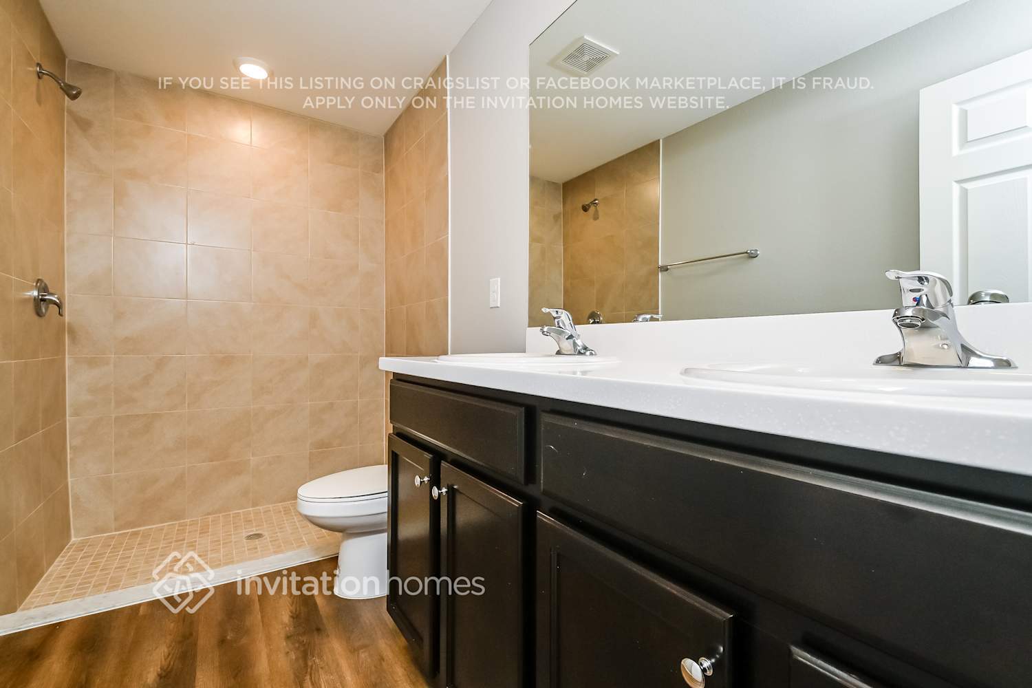 Building Photo - 384 Dewhurst St