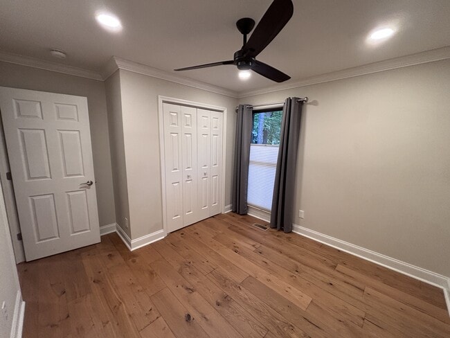 Building Photo - 65 Pinyon Cir