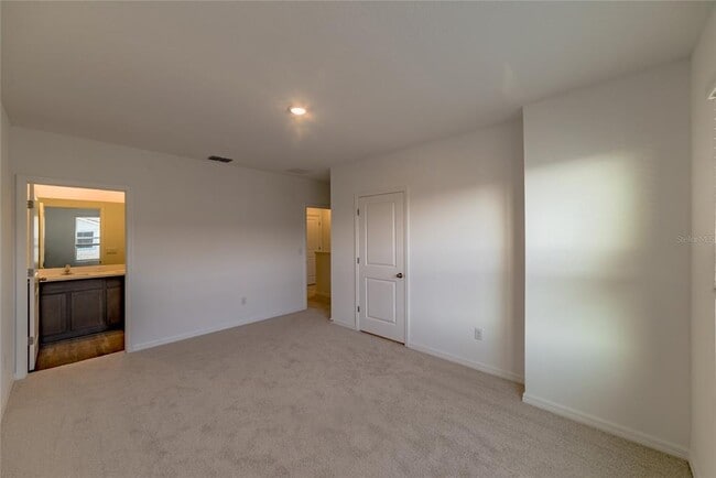 Building Photo - 17208 English Chestnut Wy