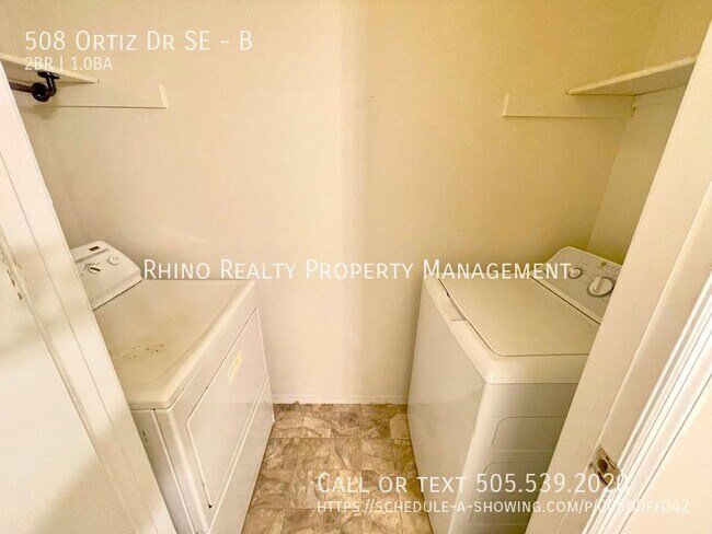 Building Photo - Lovely 2 Bedroom, 1 Bath In The SE!